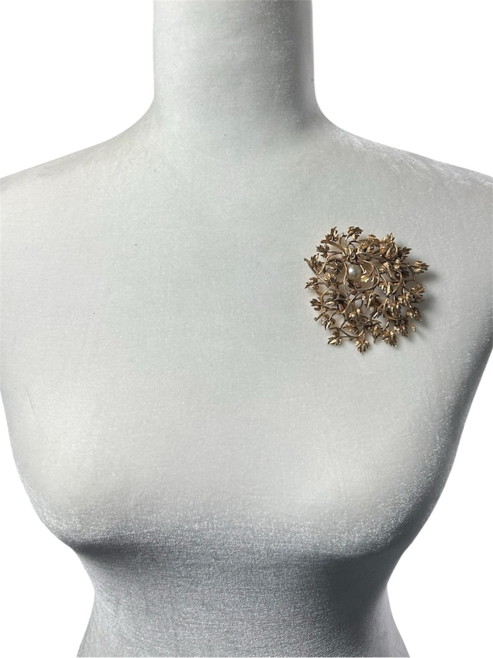 Gold tone Floral Pearl Cluster Brooch